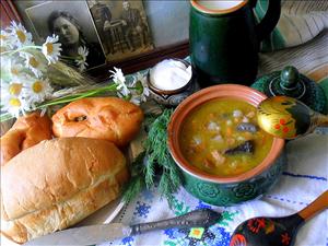 Фото рецепта «Грибной суп с перловкой и шкварками Мишин суп»