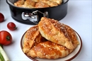 Фото-рецепт «Слоёные пирожки с курицей и пармезаном»