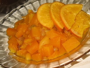 Фото рецепта «Тыква пареная с сухофруктами и апельсином»
