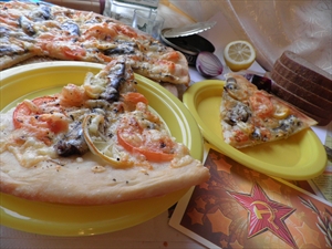 Фото рецепта «Пицца Праздничный перекур»