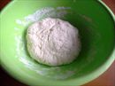 Пошаговое фото рецепта «Булочки с сыром и базиликом и чесноком»