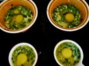 Пошаговое фото рецепта «Яйца с зеленым луком в горшочках по-болгарски»