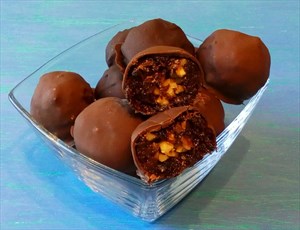 Фото рецепта «Домашние конфеты Чернослив в шоколаде»
